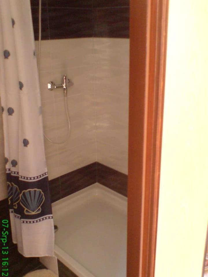 Apartman Orange Eni *