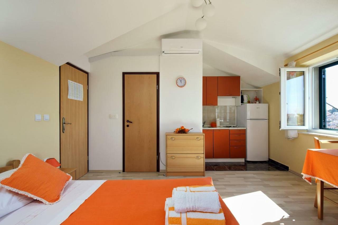 Orange Eni Appartamento *